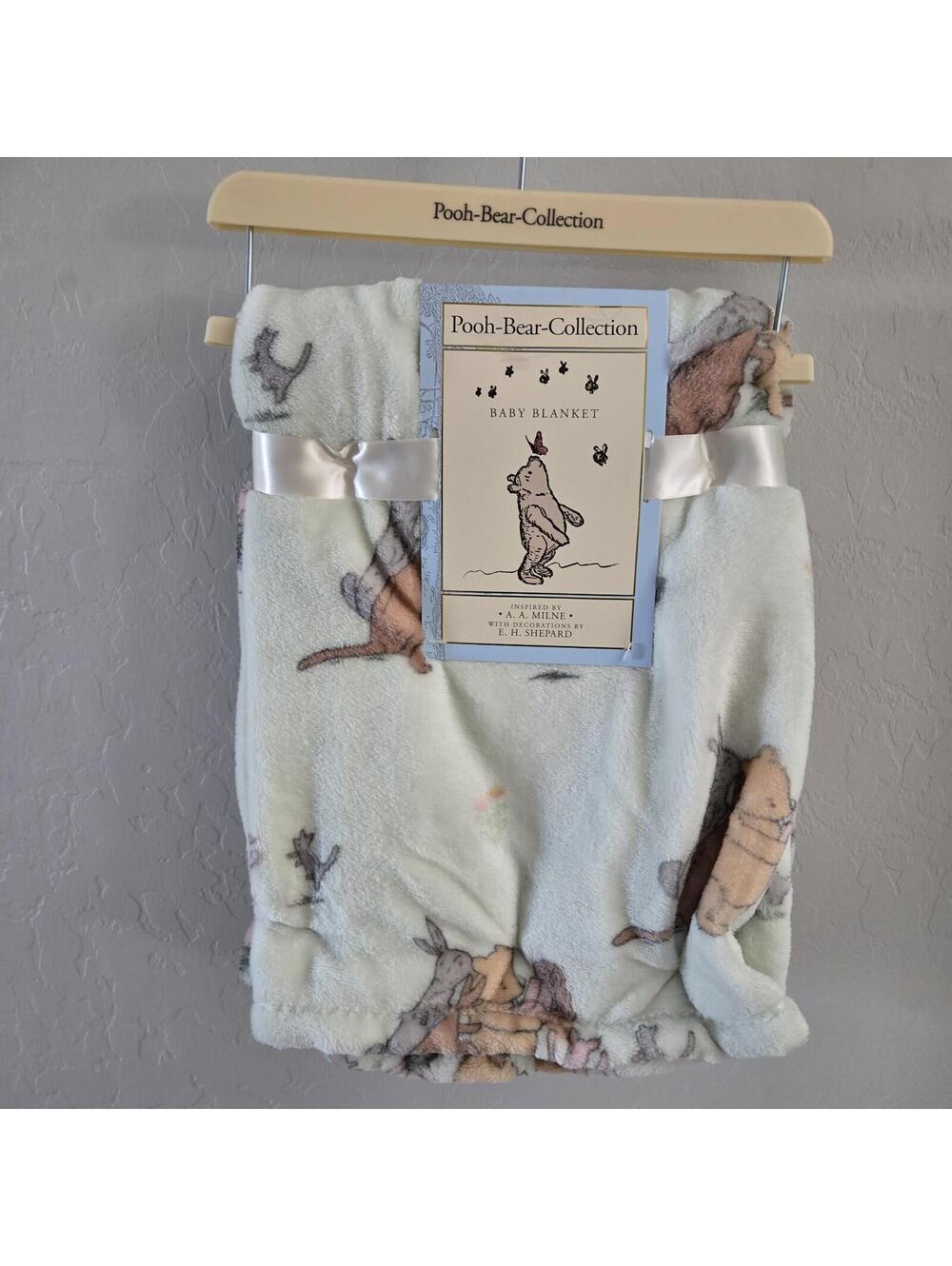 Pooh Bear Collection Winnie The Pooh Piglet Kanga Roo 30"x40" Baby Blanket NWT